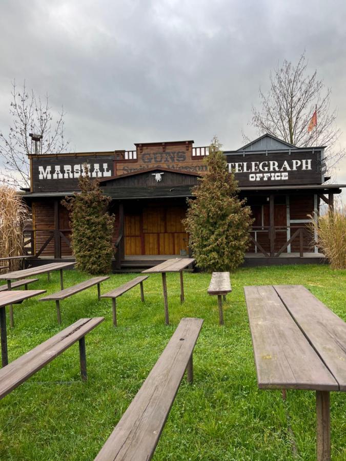 Bubla City Ranch Kopřivnice Zewnętrze zdjęcie